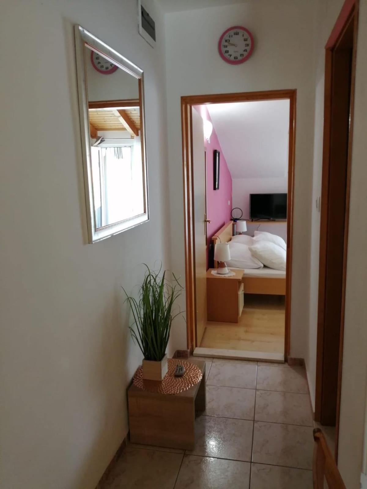 Apartament Mala Basina -Maslina Vrbanj Zewnętrze zdjęcie