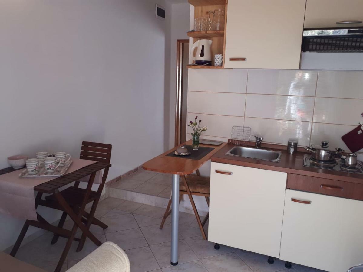 Apartament Mala Basina -Maslina Vrbanj Zewnętrze zdjęcie